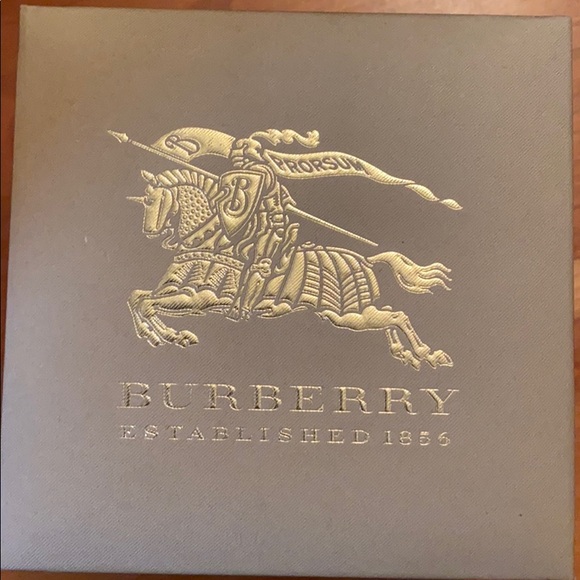 Men’s Burberry Watch - Picture 2 of 10
